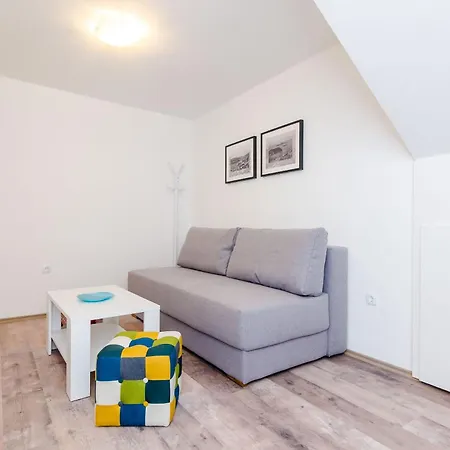 Guest house Baza 3*